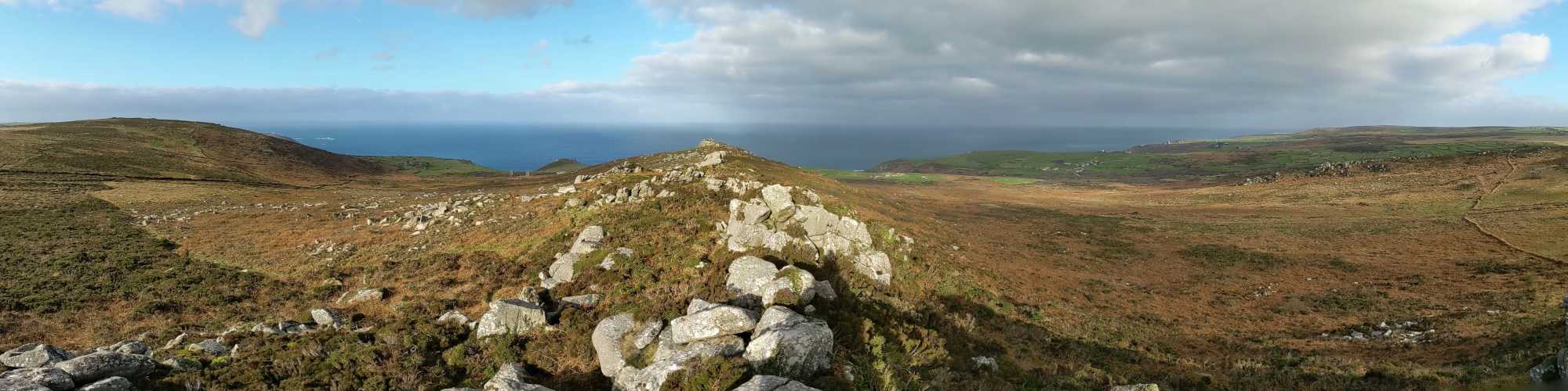 Dramatic coastal views near Carn Galver Mine