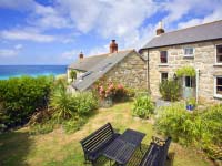 White Rose Holiday Cottage